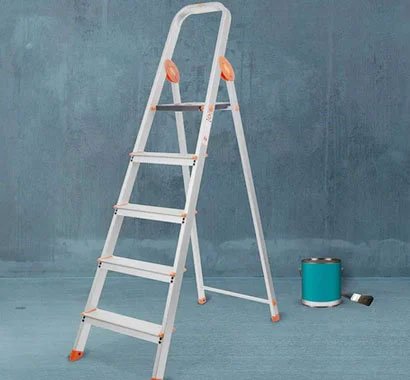 Aluminium ladders by Skyline Scaffoldings